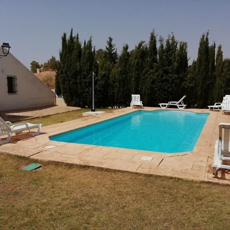 Apartamentos Rurales Mirador Del Negratin Cuevas del Campo 외부 사진
