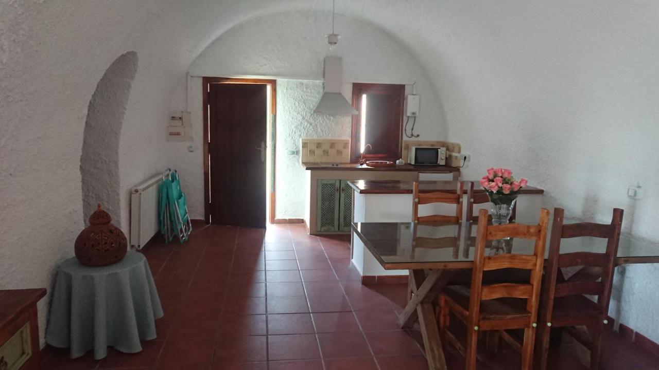 Apartamentos Rurales Mirador Del Negratin Cuevas del Campo 외부 사진